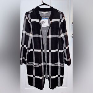 Kasper Black & White Checkered Cardigan w/pockets Very classy,NEW WITH TAGS $129